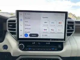 2023  Toyota Tundra Hybrid - Thumbnail 27