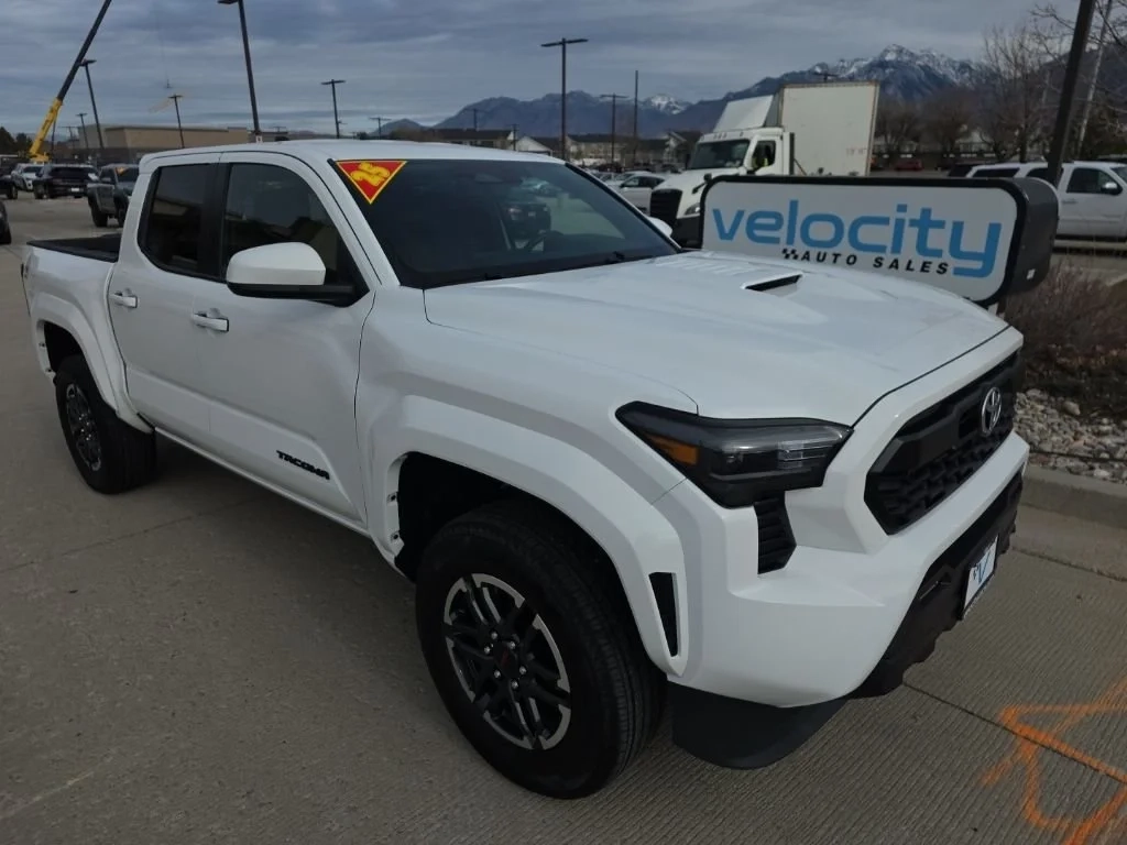 2025 Toyota Tacoma – 4x4 Trucks Under 40K Miles for sale in Nebraska